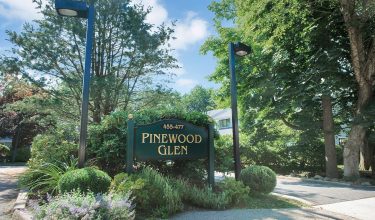 Pinewood Glen, #455, #459, Eng